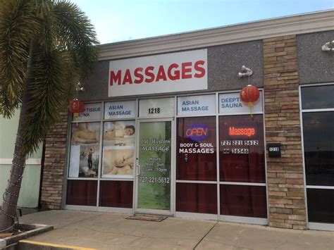 Erotic massage Eagle Vale