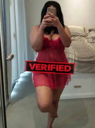 Vivian sexy Prostitute Veymandoo